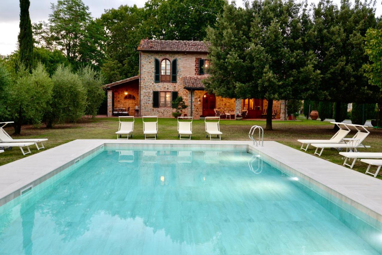 Borgo Ai Lecci Guest House Orentano Eksteriør bilde