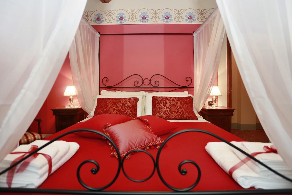 Borgo Ai Lecci Guest House Orentano Eksteriør bilde
